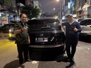 Pengalaman Driver Taksi Online: Mobil Listrik Lebih Hemat dan Canggih