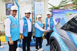 PLN Siapkan 1.000 SPKLU untuk Pemudik Kendaraan Listrik di Jalur Trans Jawa-Sumatra