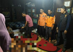 Personil Polsek Rantau Alai Ogan Ilir dan Polsek teluk gelam oki serta  Anggota Basarnas OKI Datangi TKP dan Evakuasi Korban Tenggelam
