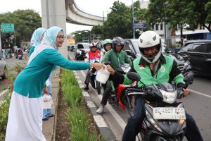Ribuan Masyarakat Terima Manfaat dari Kegiatan Berbagi PLN UID S2JB di Bulan Ramadhan
