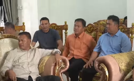 Usai Jalani Pembekalan di Magelang, Wako Prabumulih Disambut Warga dan Pejabat Pemkot Prabumulih