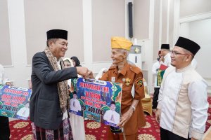 Bupati Muba Salurkan Bantuan THR kepada Veteran dan Janda Veteran