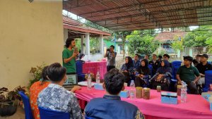 PTBA Gelar Pelatihan Budidaya Maggot untuk Pemuda Desa Tanjung Agung