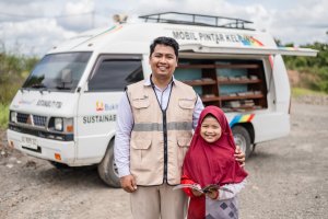 Beasiswa dari Bukit Asam Membawa Dian Terbang Menggapai Prestasi