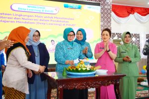 Ratusan Guru PAUD Muba Antusias Ikuti Workshop Deep Learning di Pendopoan Griya Bumi Serasan Sekate