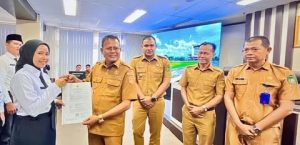 Walikota Prabumulih Serahkan SK 68 CPNS Formasi Tahun 2024