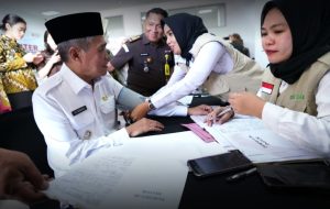 Dalam Rangka HUT Kejaksaan RI ke-80, Wakil Bupati Ogan Ilir Ikuti kegiatan Donor Darah