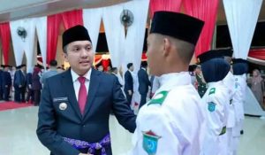 Bupati Ogan Ilir Panca Wijaya Akbar Kukuhkan 39 Paskibraka Tahun 2025
