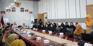 Ketua Dekranasda OI Hadiri Pembukaan Pelaksanaan Program Pendidikan PKW Kerjasama Kemendikdasmen dengan Dekranas secara Daring