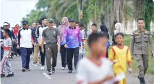 Semarak HUT ke-22, Pemkab Ogan Ilir Gelar Jalan Santai dan Senam Bersama Masyarakat