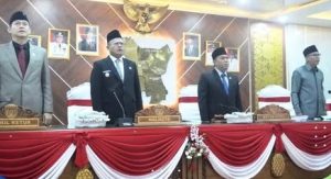 Wali Kota Prabumulih Hadiri Paripurna DPRD Prabumulih Pembahasan Tiga Raperda