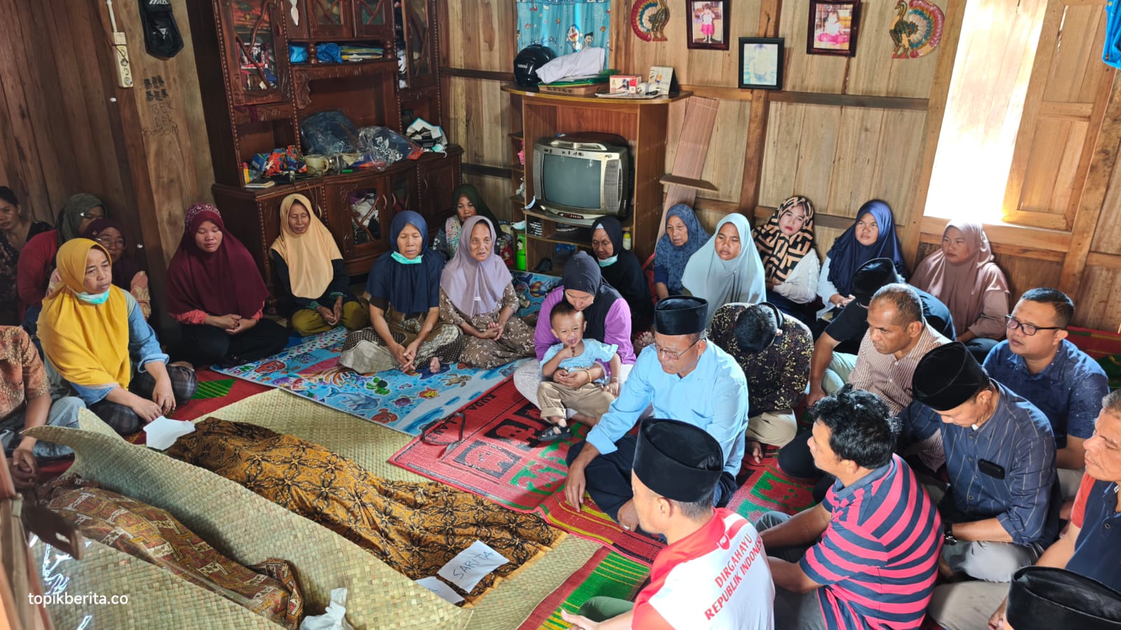 Kebakaran Hebat di Payuputat : Tiga Penghuni Rumah Tak Terselamatkan, Wali Kota Prabumulih Sampaikan Duka