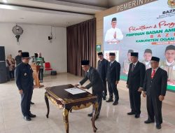 Lantik Ketua dan wakil Ketua Baznas OKU, Teddy: Langsung Kerja Jangan Banyak Retorika