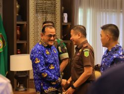 Sekda Edward Candra Lepas Ratusan Pemudik, Program Herman Deru–Cik Ujang Hadirkan Perjalanan Aman