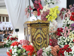 Wakil Bupati Ogan Ilir H. Ardani Hadiri Haflah ke-94 Nurul Yaqin Tanjung Batu, Lepas 200 Siswa dan Berikan Pesan Moral