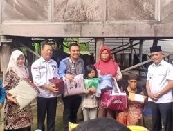 Wakil Bupati Ogan Ilir Tinjau Warga Penderita Tumor, Salurkan Bantuan Sosial