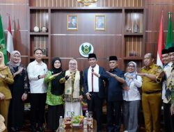 Hadiri Wisuda dan HUT ke-59 Ponpes Al-Ittifaqiah, Wabup Ardani: Lulusan IAIQ Jadi Kekuatan Baru Ogan Ilir
