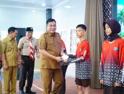 Lepas 74 Pramuka Muba ke Jamnas XII, Bupati Toha: Jaga Nama Baik Daerah
